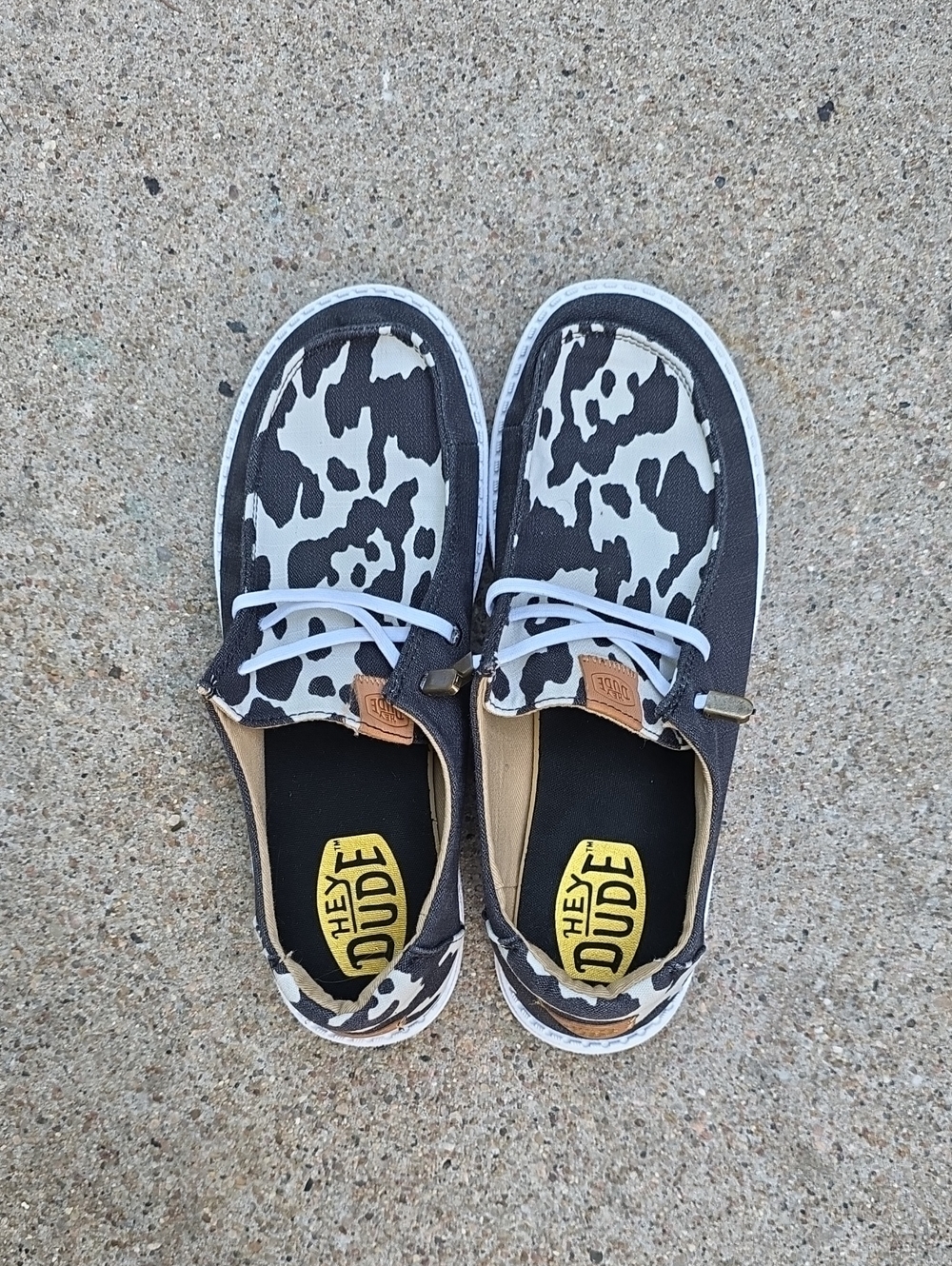 Hey Dude Wendy Animal Black Cow Print Size 8 - Picture 4 of 15